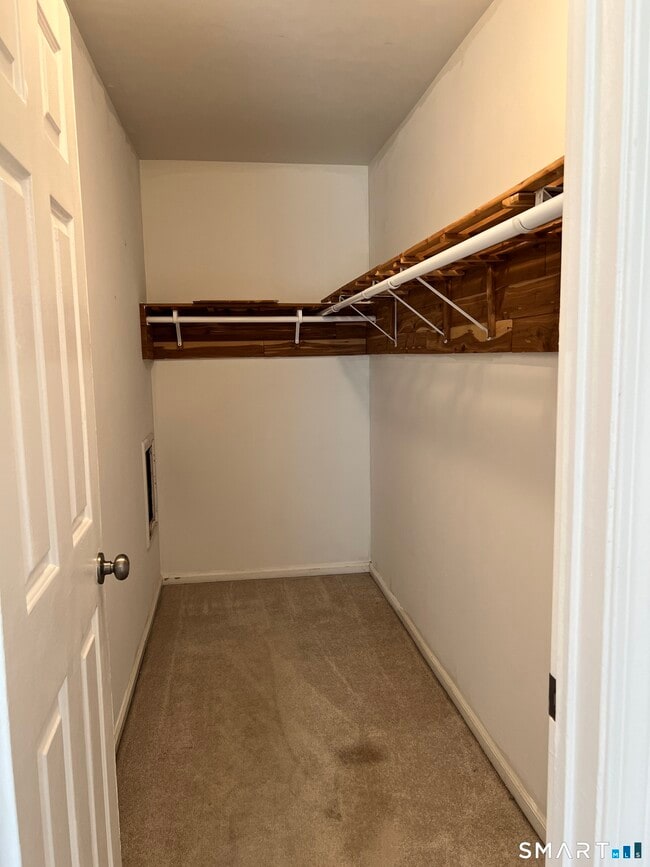 Building Photo - 179 Willow Springs