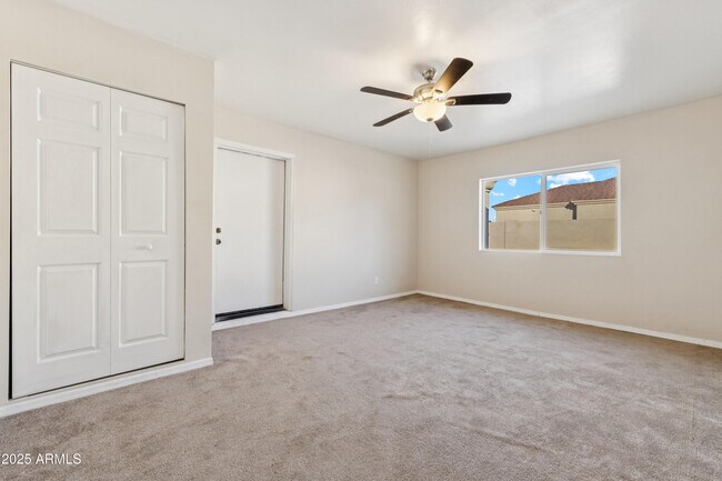 Building Photo - 11407 E Bellflower Ct