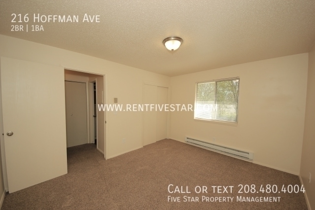 Building Photo - 216 Hoffman Ave