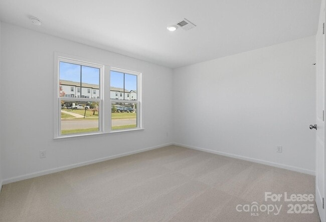 Building Photo - 3210 Stelfox St