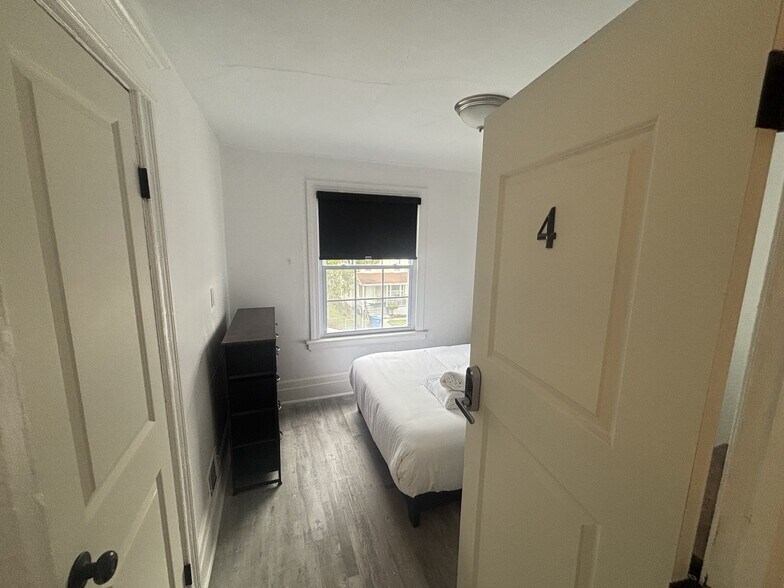 Building Photo - 366 Seward St