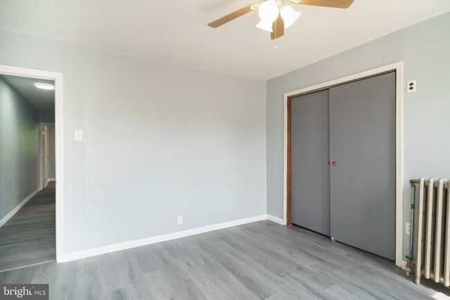 Building Photo - 2557 S 61st St