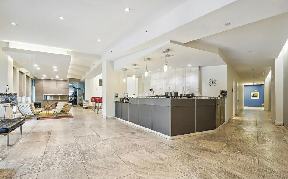 Building Photo - 4101 Albemarle St NW