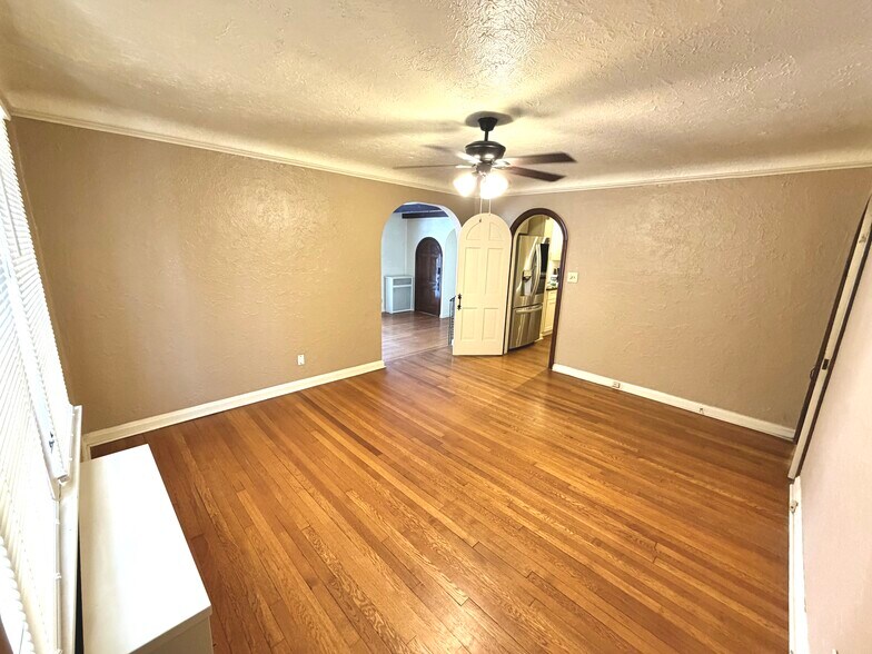 Building Photo - 19614 Winslow Rd