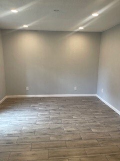 Building Photo - 17078 Gleneagle Dr S