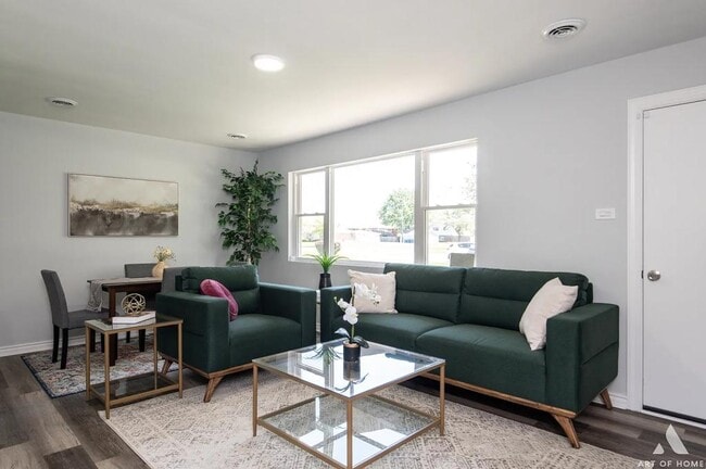 Building Photo - 1486 Burnham Ave