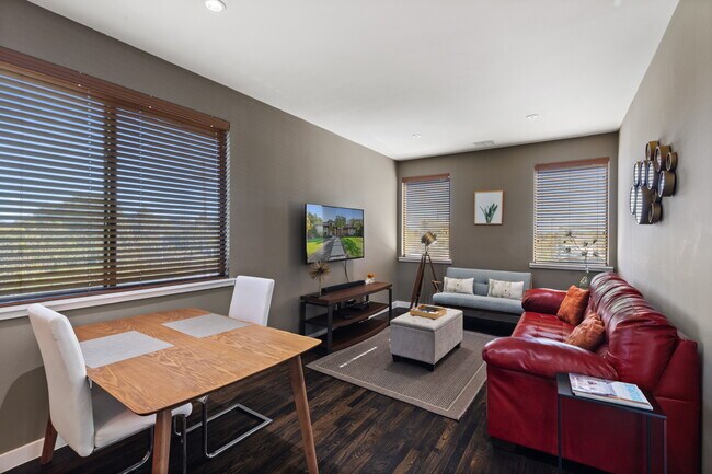 Building Photo - 4156 S Better Dr