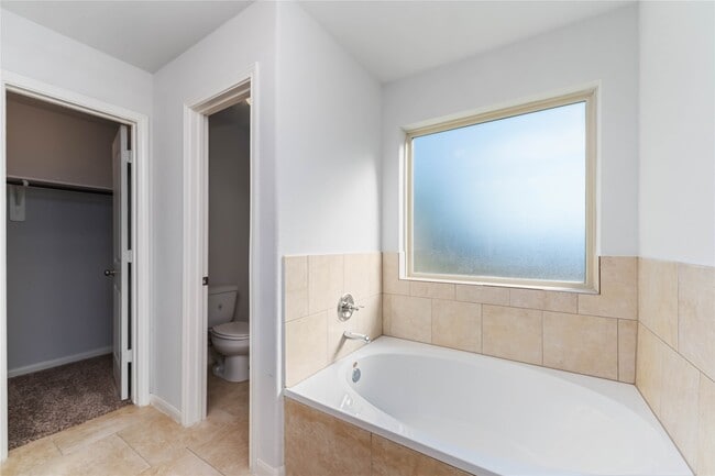 Building Photo - 7326 Cypress Shumard Oak Dr