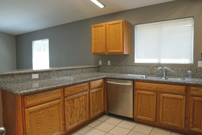 Building Photo - 51605 Avenida Ramirez