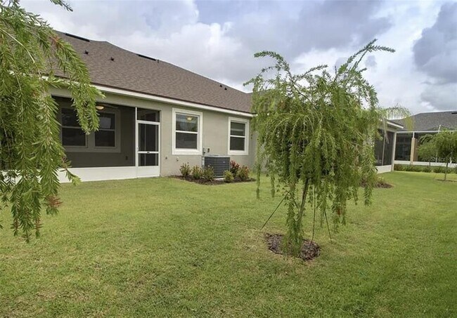 Building Photo - 5015 Course Dr