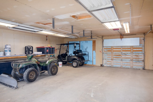 Building Photo - 308 Dakota Ave