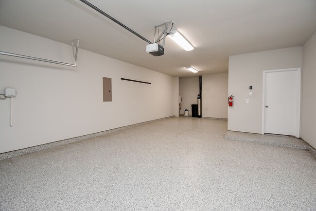 Building Photo - 23602 Acerola Tree Ct