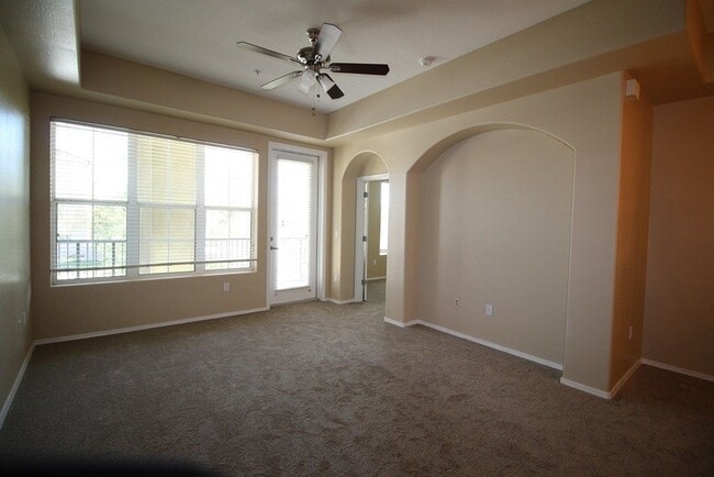 Building Photo - 14575 W Mountain View Blvd