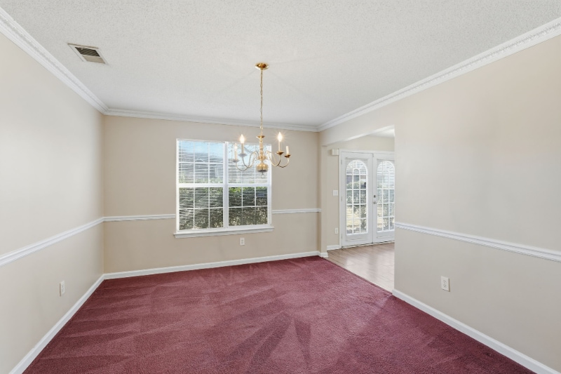 Building Photo - 589 Wren Walk