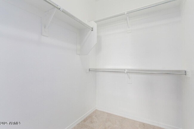 Building Photo - 5227 W Bent Tree Dr