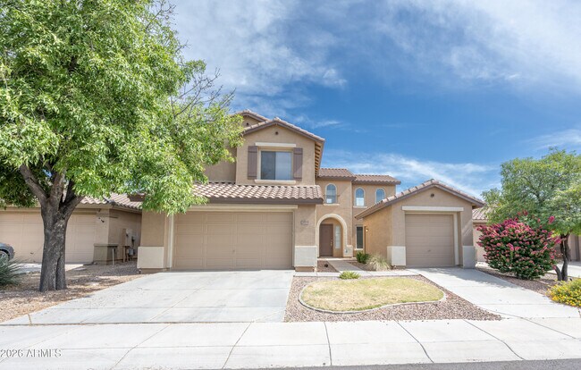 Building Photo - 2023 W Shackleton Dr