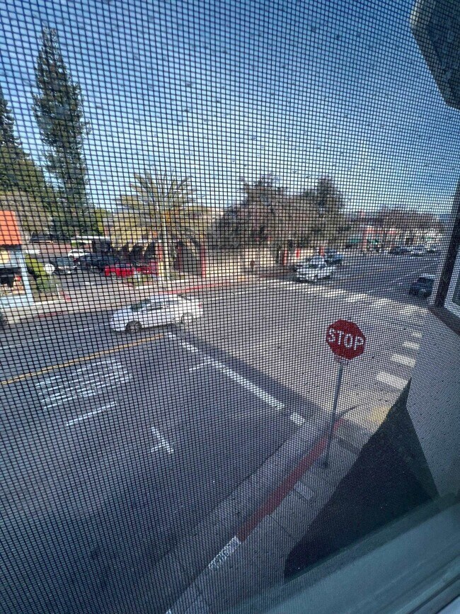 Building Photo - 9 Monte Vista Ave