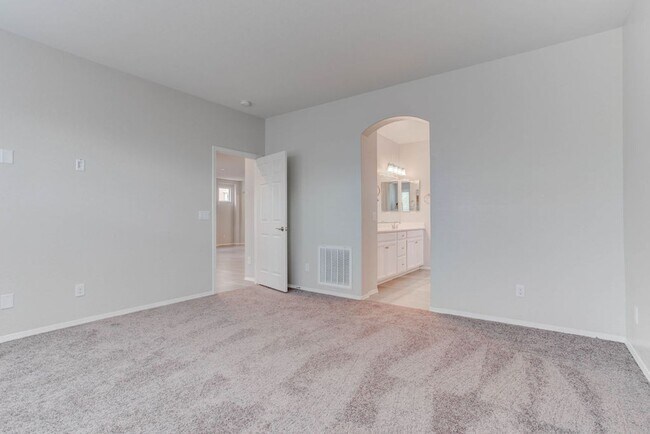 Building Photo - 5641 Sagamore Canyon St