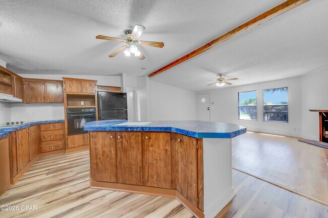 Building Photo - 154 Big Oak Ln