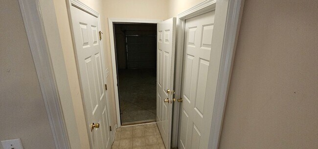 Building Photo - Charming 3 BR/2Ba in Pike Co.