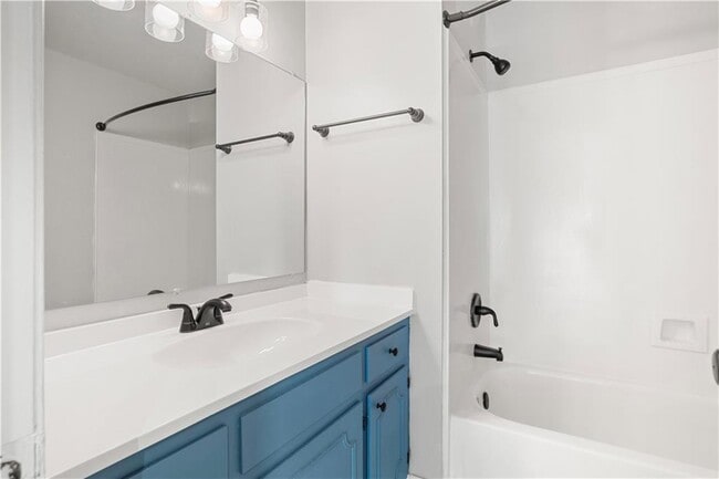 Building Photo - 6505 Cedar Bend Ct
