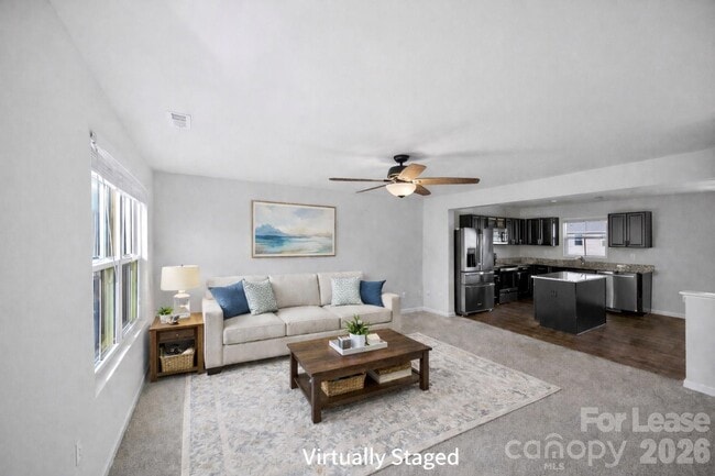 Building Photo - 708 Dillon Wy