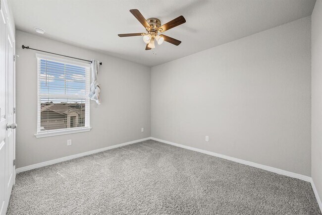 Building Photo - 1649 Settlers Glen Dr
