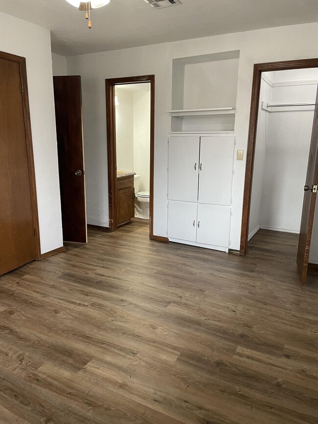 Building Photo - 4202 Concord Pl