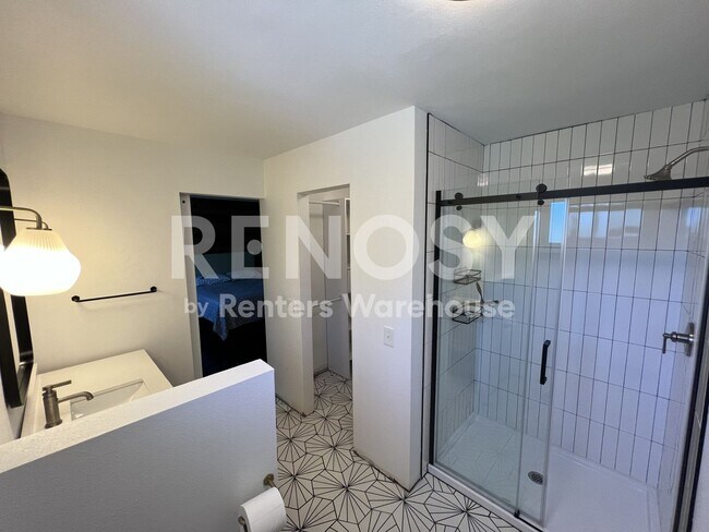 Building Photo - 7274 S Chase Way