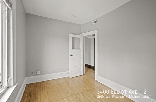Building Photo - 3400 Elliot Ave