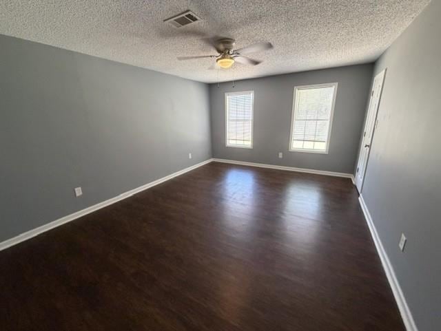 Building Photo - 4524 Port Royal Cove