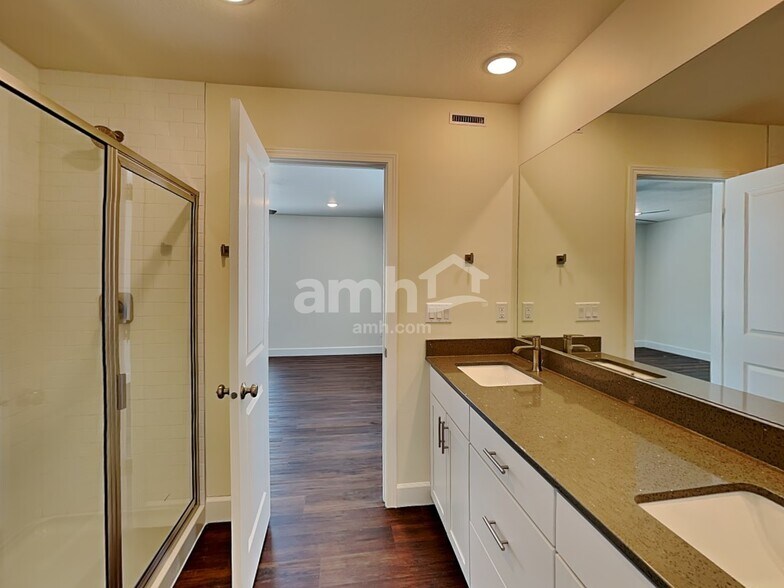 Building Photo - 6064 W Copper Hawk Dr