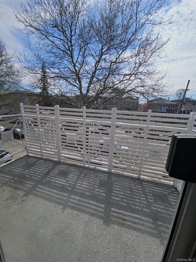 Building Photo - 1259 E 68 St