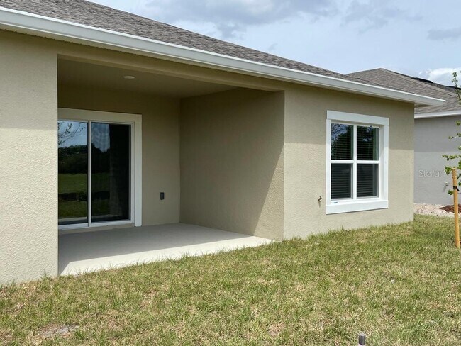 Building Photo - 2730 Sunkissed Dr