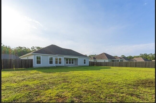 Building Photo - 71 London Cir