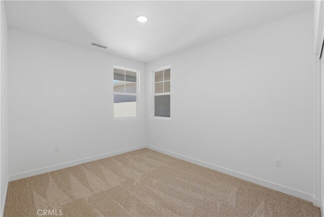 Building Photo - 11647 Saddleback Dr