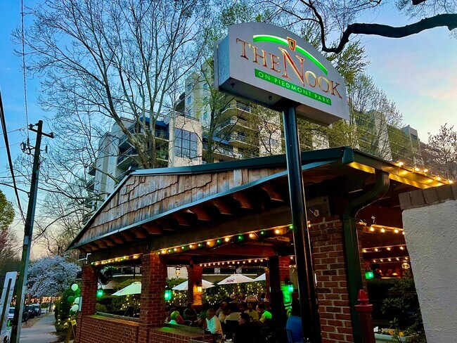 Building Photo - 1156 Piedmont Ave NE