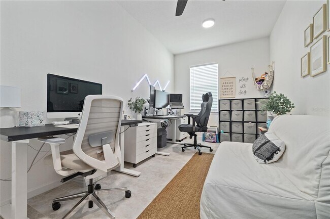 Building Photo - 13124 Rain Lily Dr