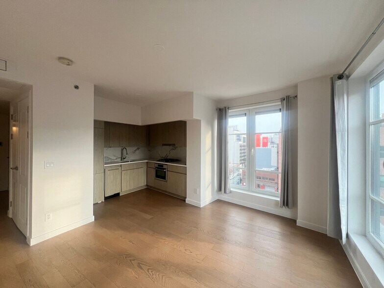 Kitchen - 3726 32nd St