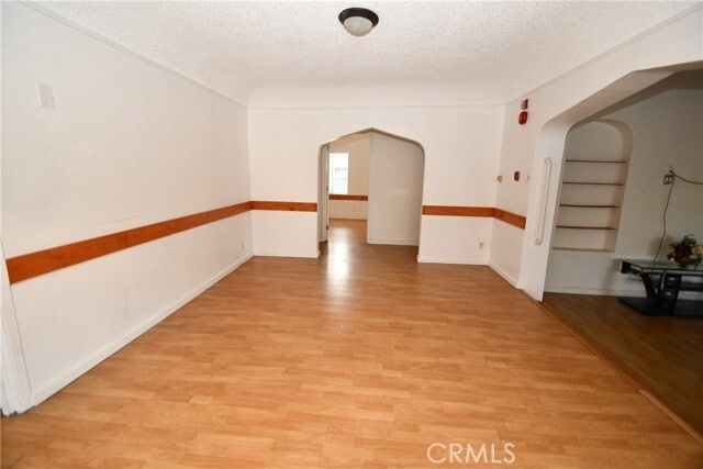Building Photo - 14103 Fonthill Ave