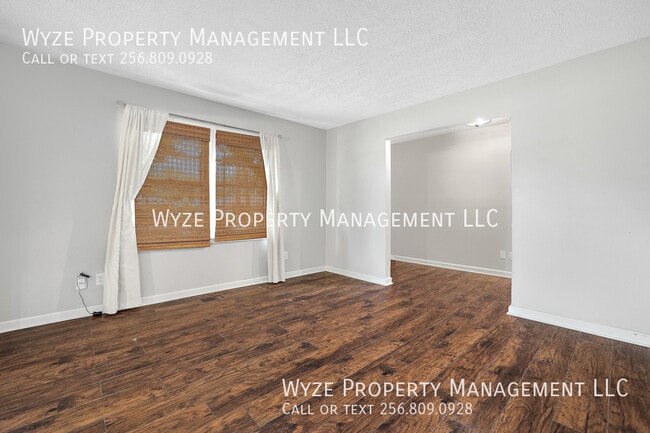 Building Photo - 1703 Sandlin Ave SE