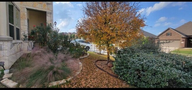 Building Photo - 2739 Florin Cove