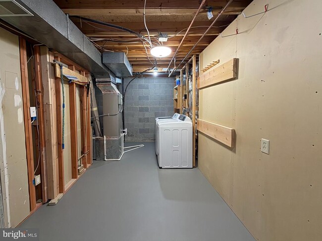 Building Photo - 1616 Barnstead Dr