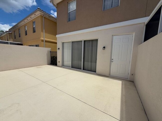 Building Photo - 3/3 VillageWalk at Lake Nona Townhome