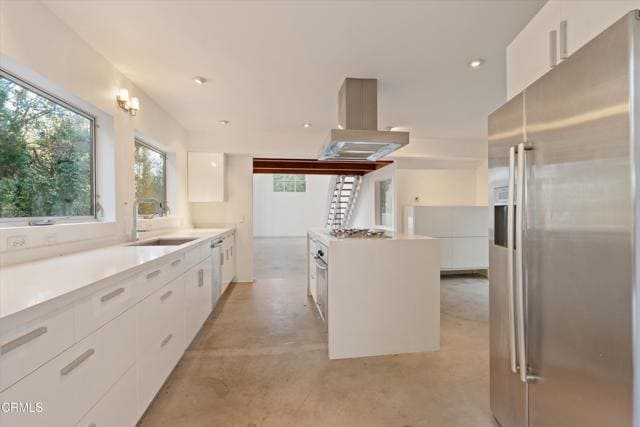 Building Photo - 4520 San Andreas Ave