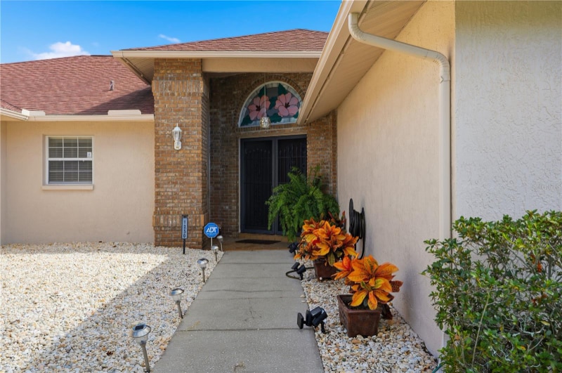 Building Photo - 1250 Masada Ln