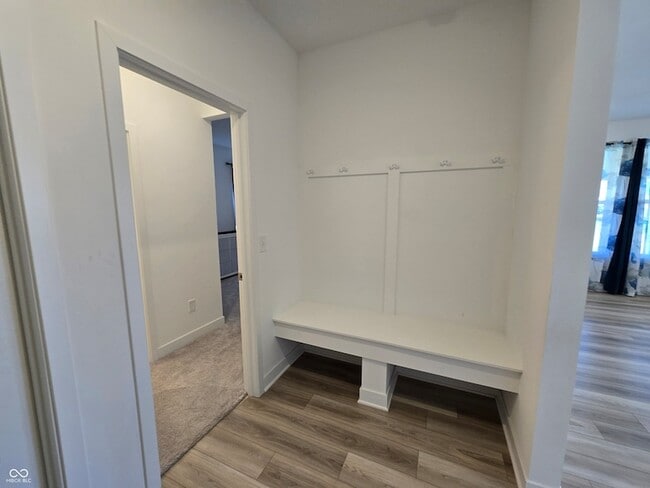 Building Photo - 5128 Summerton St