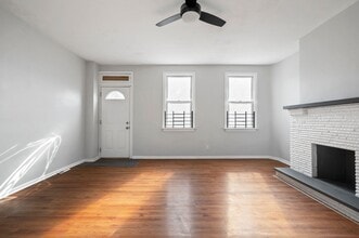 Building Photo - 346 39th St