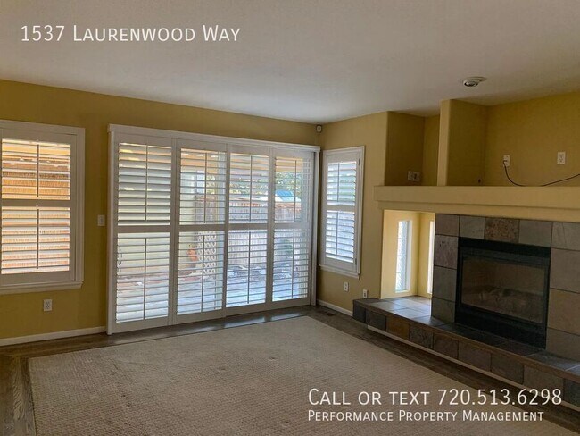 Building Photo - 1537 Laurenwood Way