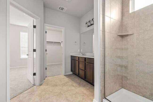Building Photo - 353 Spiny Lizard Ln